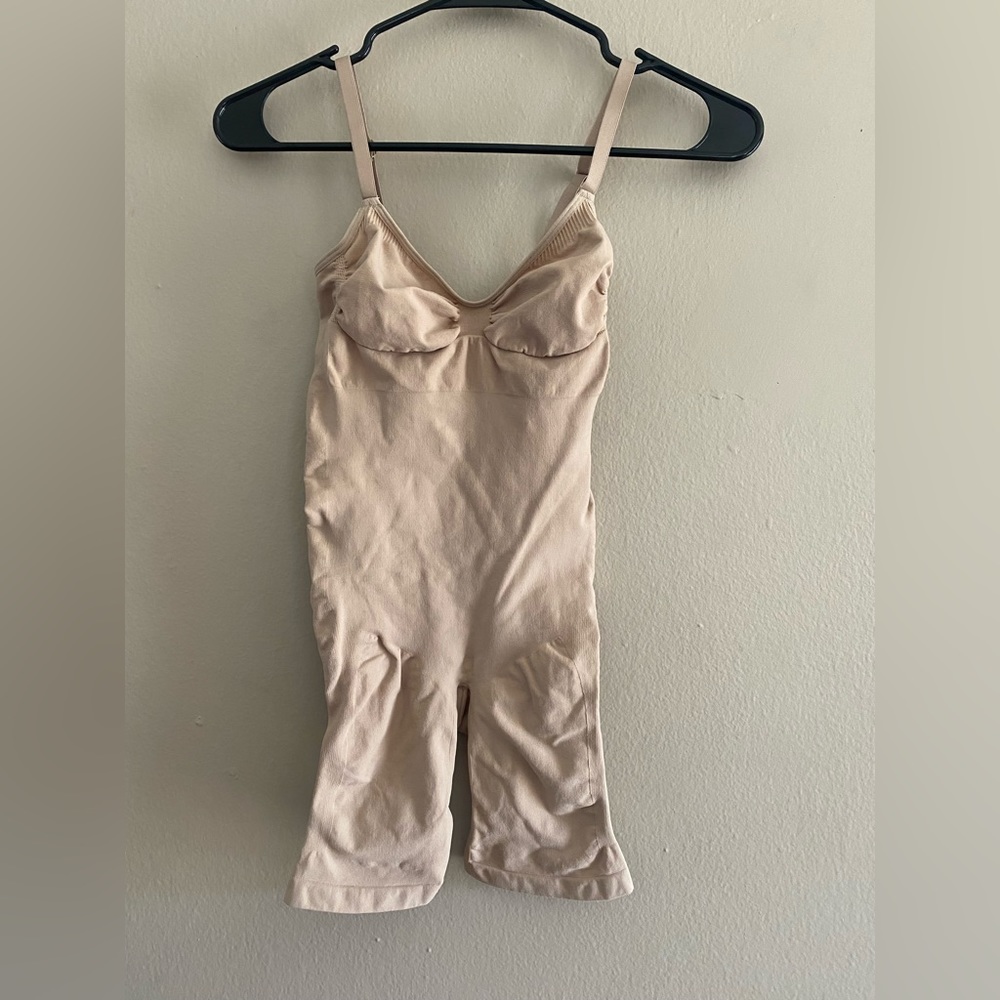 SKIMS  MID THIGH BODYSUIT size L /LX